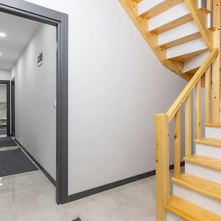 7-sehir Merkezinde 4 Yatak Odali אנטליה