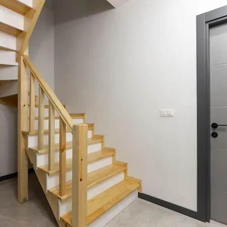 7-sehir Merkezinde 4 Yatak Odali * アンタルヤ