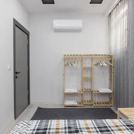 7-sehir Merkezinde 4 Yatak Odali * Antália