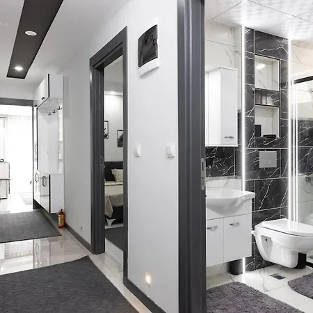 7-sehir Merkezinde 4 Yatak Odali