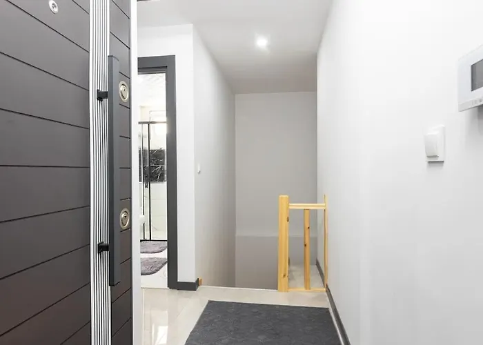 7-sehir Merkezinde 4 Yatak Odali 아파트 안탈리아