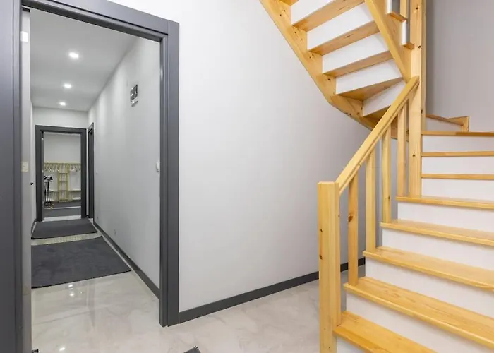 7-sehir Merkezinde 4 Yatak Odali 안탈리아